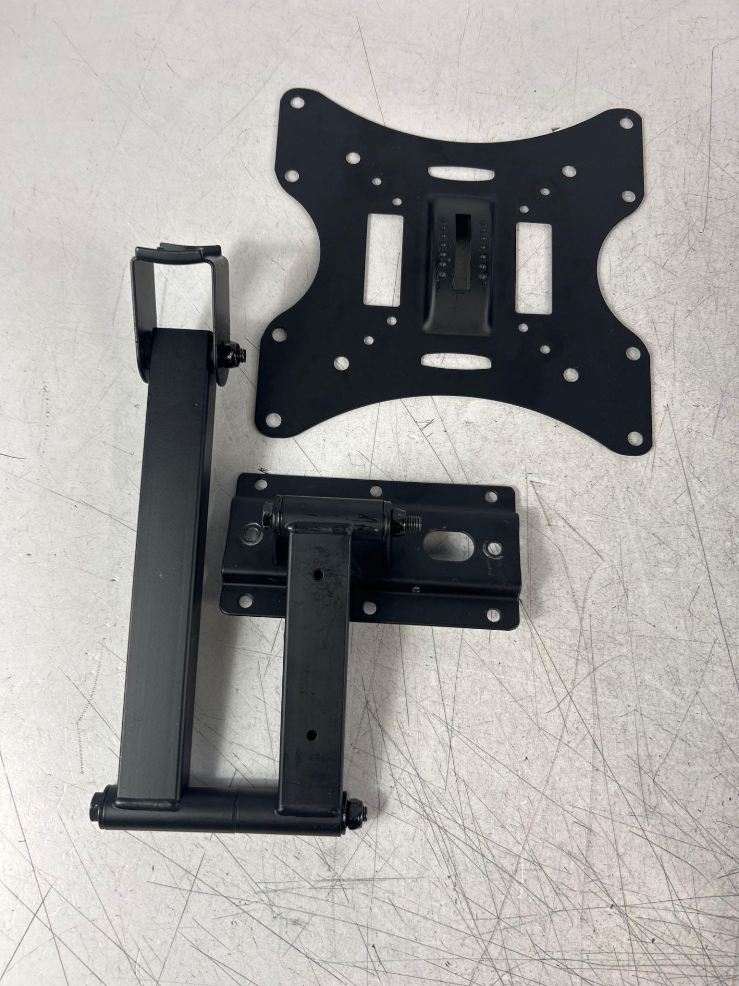 RRP £22.99 - ProperAV Swing Arm TV Wall Bracket 23" 24" 28" 32" 37" 40" 42" 43" 46" Tilt 20° VESA - Image 6 of 10