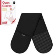 $9 Double Oven Gloves, 260 C/500 F Heat Resistant Oven Mitt Set, Silicone Non-slip Design Oven Glove