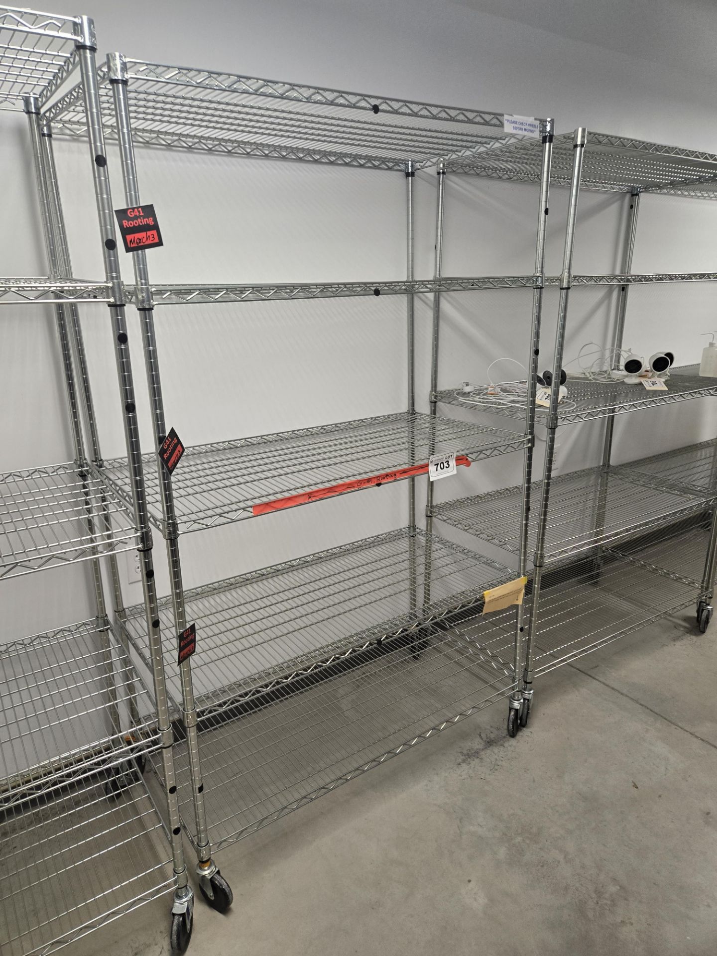 Ract Rack Wire Chrome Rolling Wire Rack approx. 48