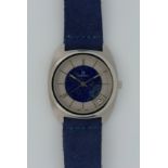 Zenith, stainless steel, ref. 01-0080-500, circa 1970s. The lapis lazuli dial, silver chapter ring