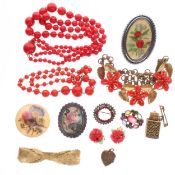 Vintage Jewellery Collection inc. Perfume Bottle, Kitsch, Thomas Lee Mott