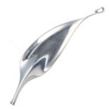 Georg Jensen No. 391 by Vivianna Torun Silver Plume Brooch, 25g