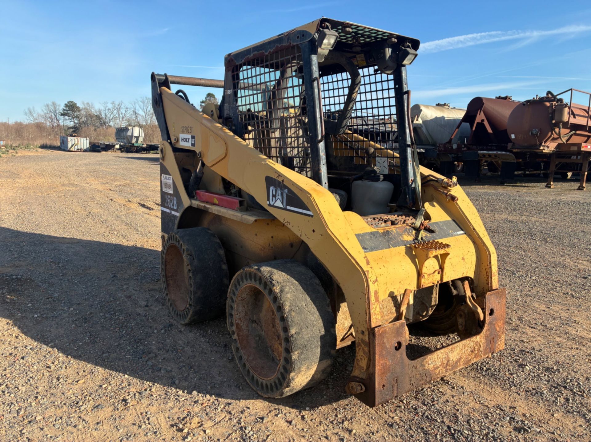 (Carthage. TX) 2005 CATERPILLAR 252B SKID STEER LOADER VIN/SN ...