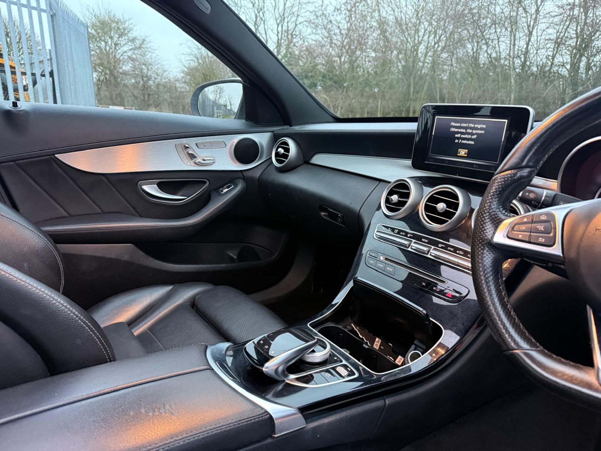 (ON SALE) MERCEDES C220 * AMG LINE PREMIUM * (15 REG) AUTOMATIC * 87K MILES !!! PANORAMIC ROOF - Image 11 of 16