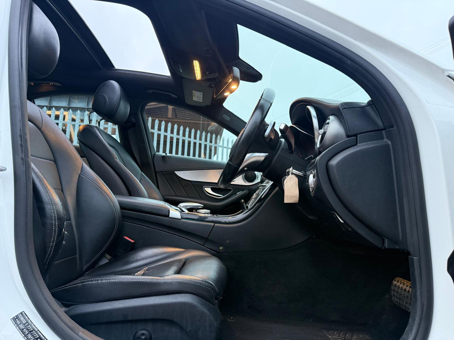 (ON SALE) MERCEDES C220 * AMG LINE PREMIUM * (15 REG) AUTOMATIC * 87K MILES !!! PANORAMIC ROOF - Image 15 of 16