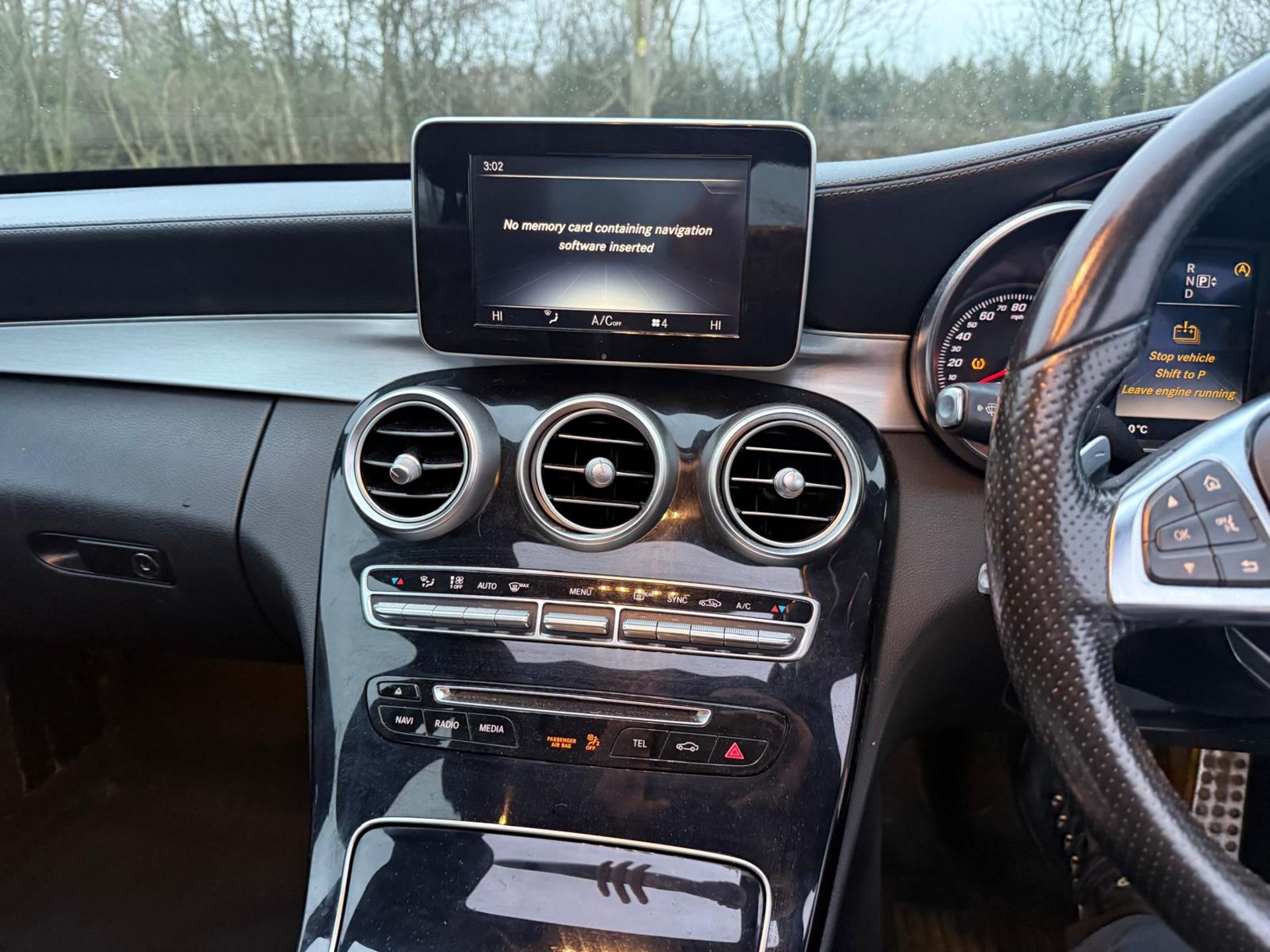 (ON SALE) MERCEDES C220 * AMG LINE PREMIUM * (15 REG) AUTOMATIC * 87K MILES !!! PANORAMIC ROOF - Image 16 of 16