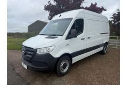 MERCEDES SPRINTER L2 PROGRESSIVE E HIGH ROOF MWB PANEL VAN (71 REG) AUTOMATIC * ONLY 28K MILES !!!