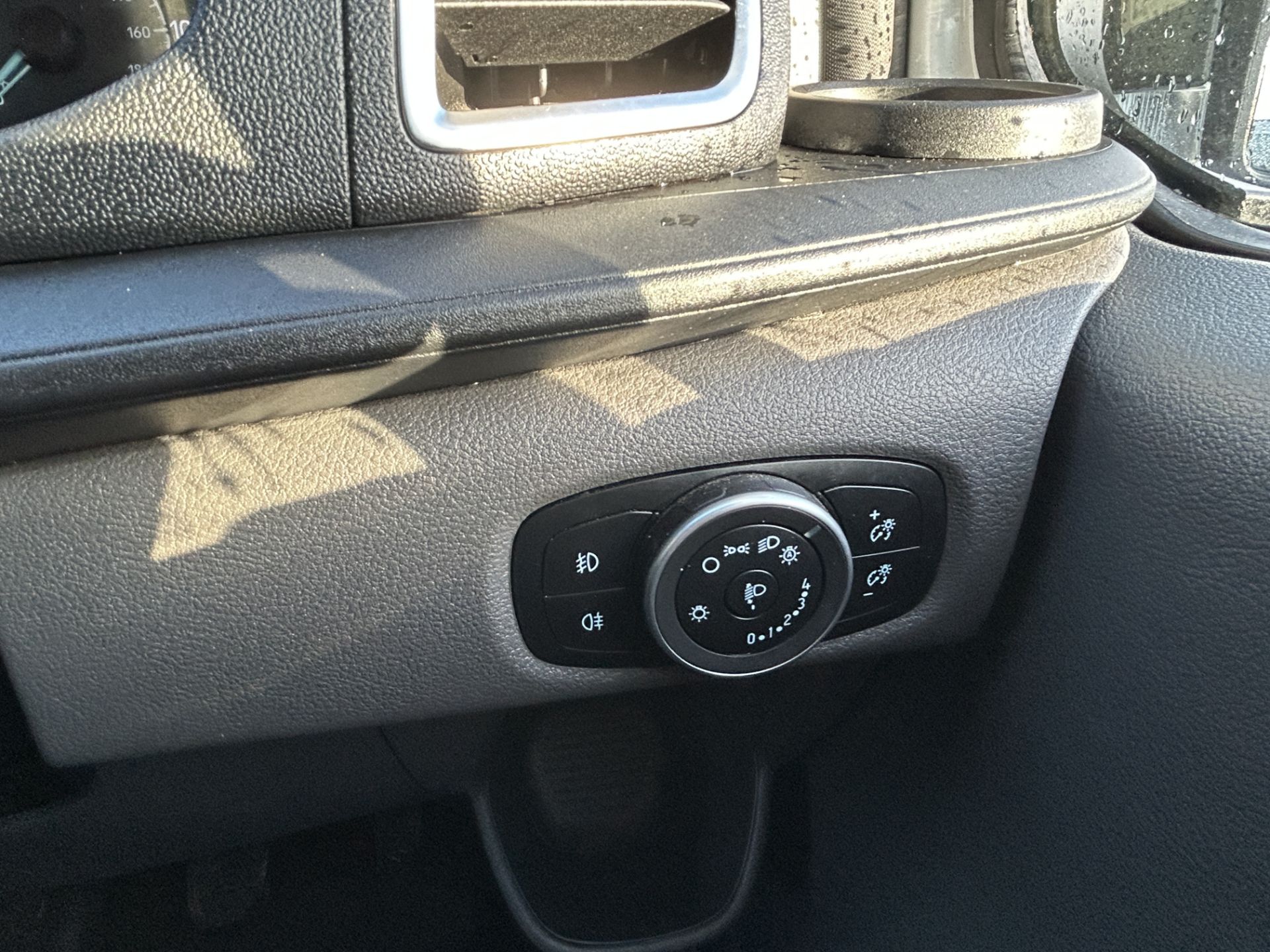 FORD TRANSIT CUSTOM 2.0 ECOBLUE 290 SPORT EDITION (21 REG) 1 OWNER * VERY NICE EXAMPLE !!! - Image 18 of 27