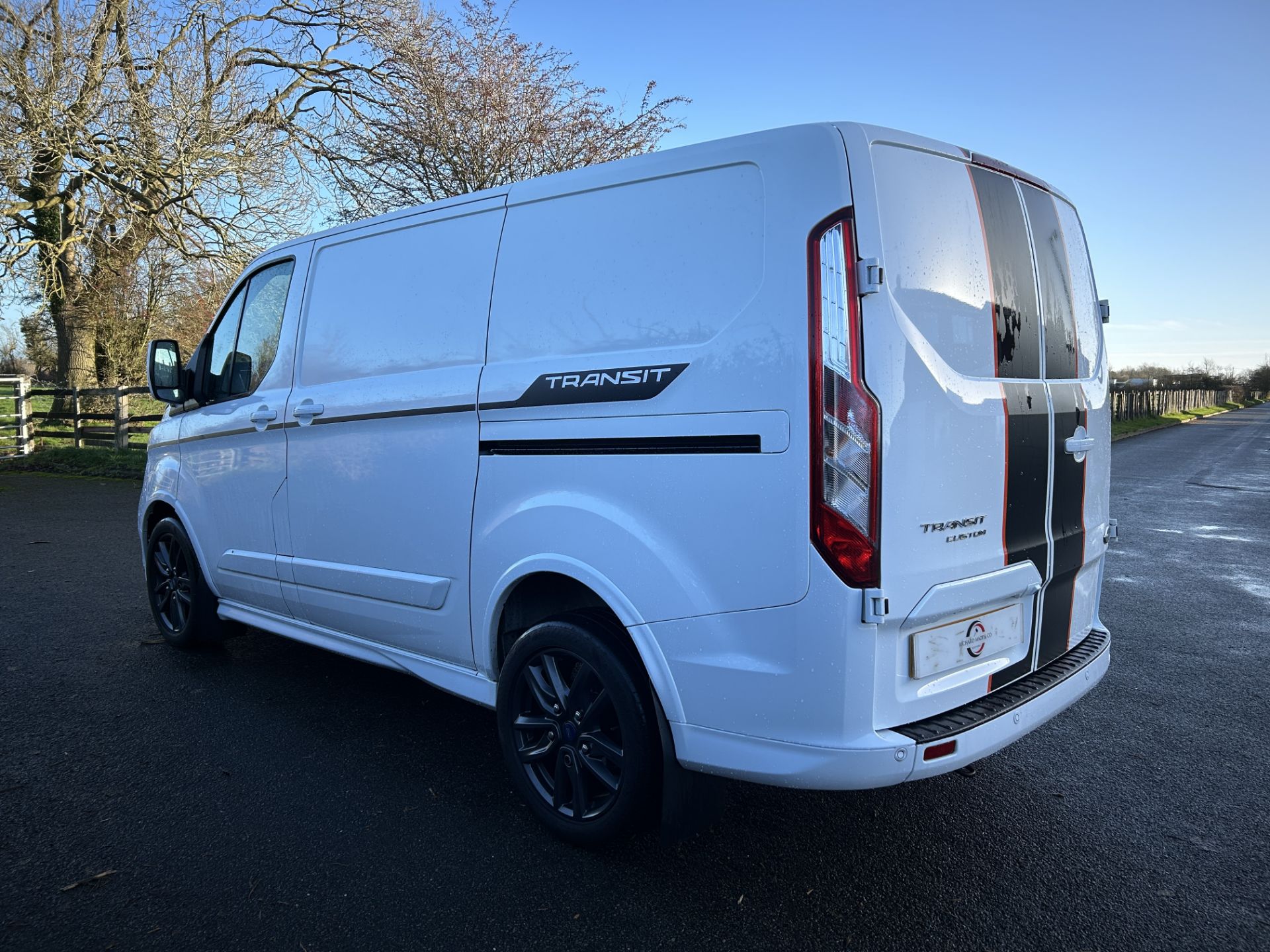 FORD TRANSIT CUSTOM 2.0 ECOBLUE 290 SPORT EDITION (21 REG) 1 OWNER * VERY NICE EXAMPLE !!! - Image 7 of 27