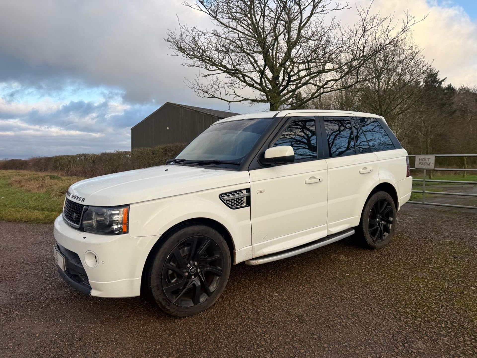 RANGE ROVER SPORT 3.0 SDV6 AUTOBIOGRAPHY (12 REG) * SERVICE HISTORY * AUTOMATIC * 93K MILES !!! - Image 10 of 26