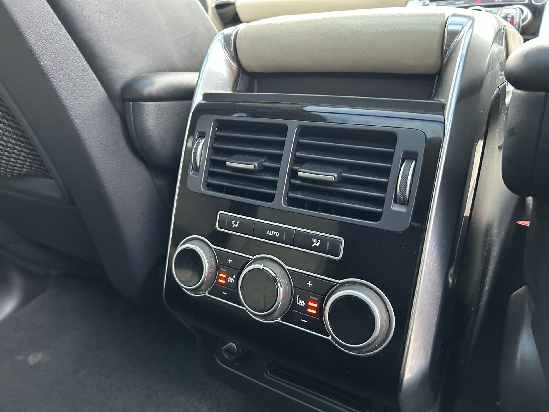 RANGE ROVER SPORT AUTOBIOGRAPHY DYNAMIC 3.0 SDV6 DIESEL/HYBRID AUTOMATIC * 15 REG * SERVICE HISTORY! - Image 22 of 39