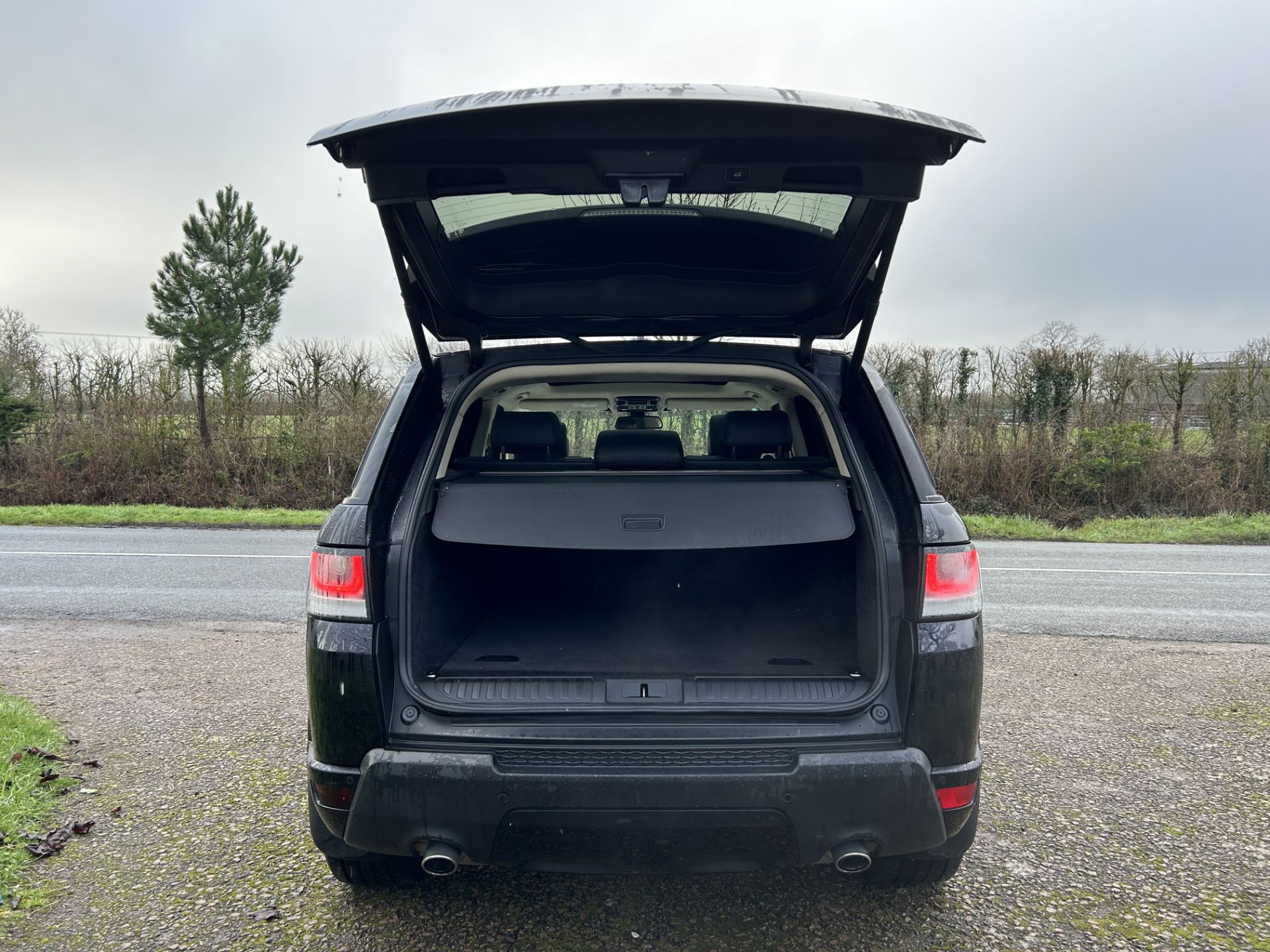 RANGE ROVER SPORT AUTOBIOGRAPHY DYNAMIC 3.0 SDV6 DIESEL/HYBRID AUTOMATIC * 15 REG * SERVICE HISTORY! - Image 17 of 39