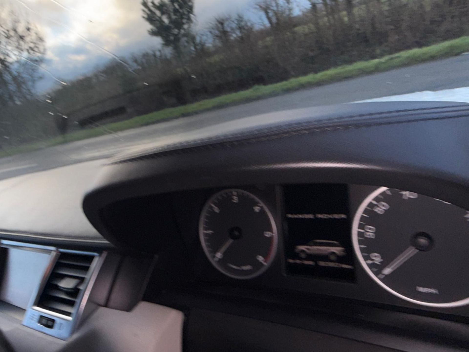 RANGE ROVER SPORT 3.0 SDV6 AUTOBIOGRAPHY (12 REG) * SERVICE HISTORY * AUTOMATIC * 93K MILES !!! - Image 21 of 26