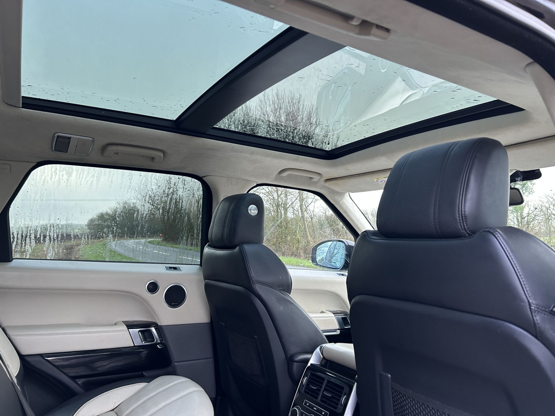 RANGE ROVER SPORT AUTOBIOGRAPHY DYNAMIC 3.0 SDV6 DIESEL/HYBRID AUTOMATIC * 15 REG * SERVICE HISTORY! - Image 21 of 39