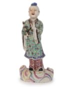 CHINESE PORCELAIN FAMILLE ROSE FIGURE, EARLY 20TH CENTURY