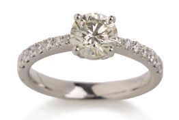 CERTIFICATED DIAMOND DRESS RING,
