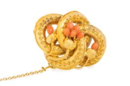 VICTORIAN CORAL PINCHBECK BROOCH,