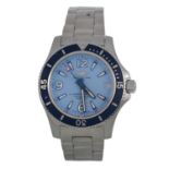 BREITLING SUPEROCEAN, STAINLESS STEEL AUTOMATIC WRIST WATCH