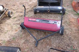 CRAFTSMAN PULL BEHIND GRASS/ LEAF COLLECTOR