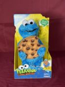 SESAME STREET PEEKABOO COOKIE MONSTER