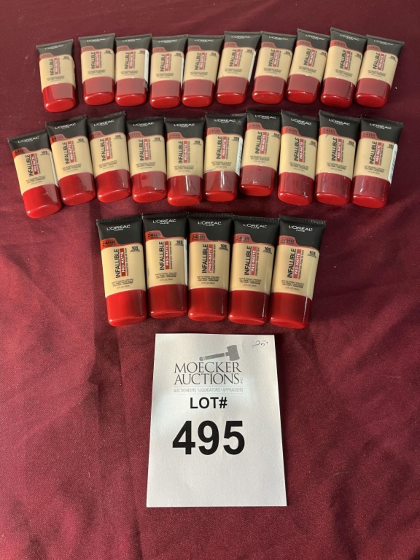 LOT CONSISTING OF (25) L'OREAL PARIS INFALLIBLE PRO-MATTE FOUNDATION 103, NEW