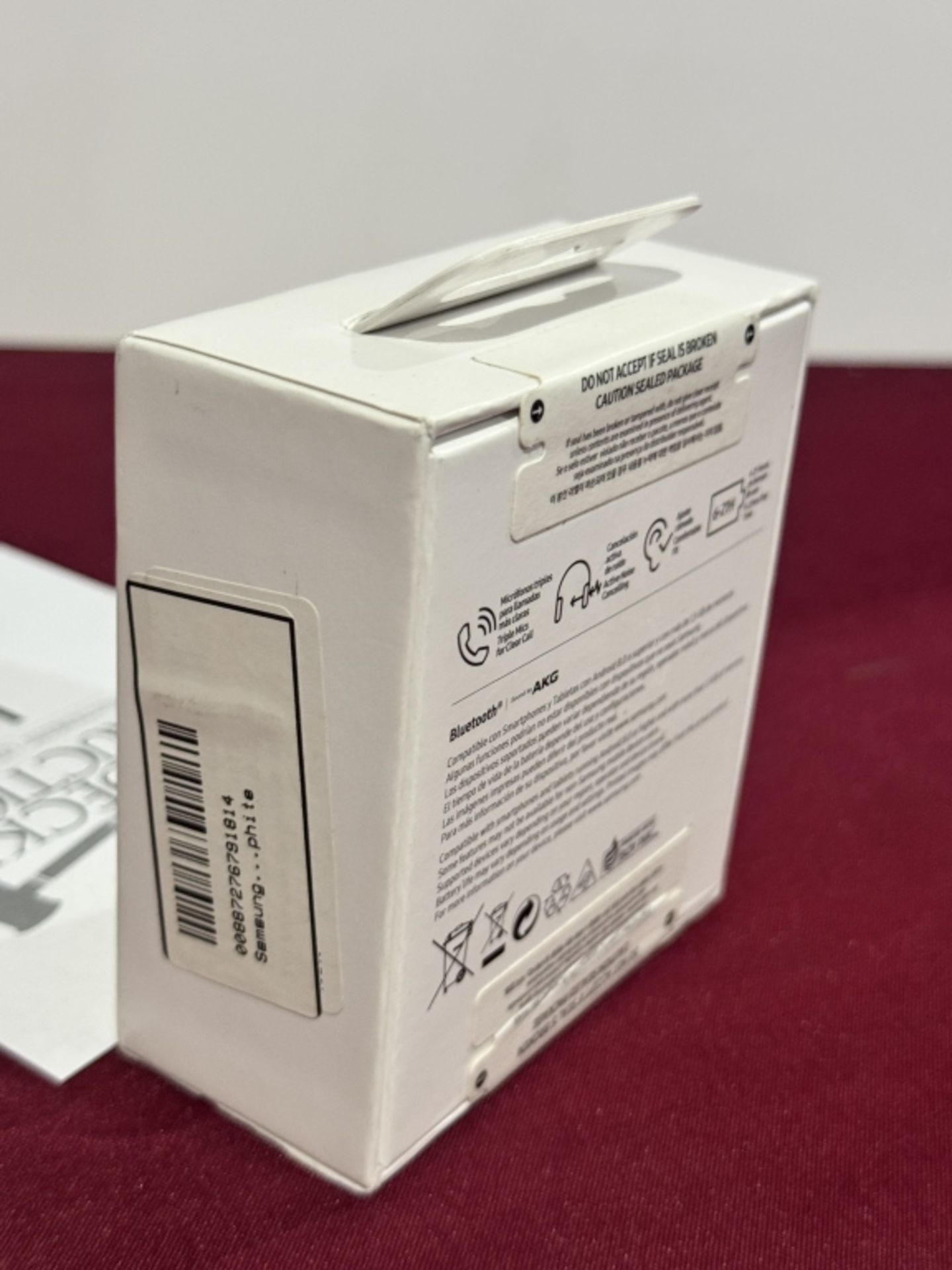 SAMSUNG GALAXY BUDS FE, NEW - Image 3 of 3