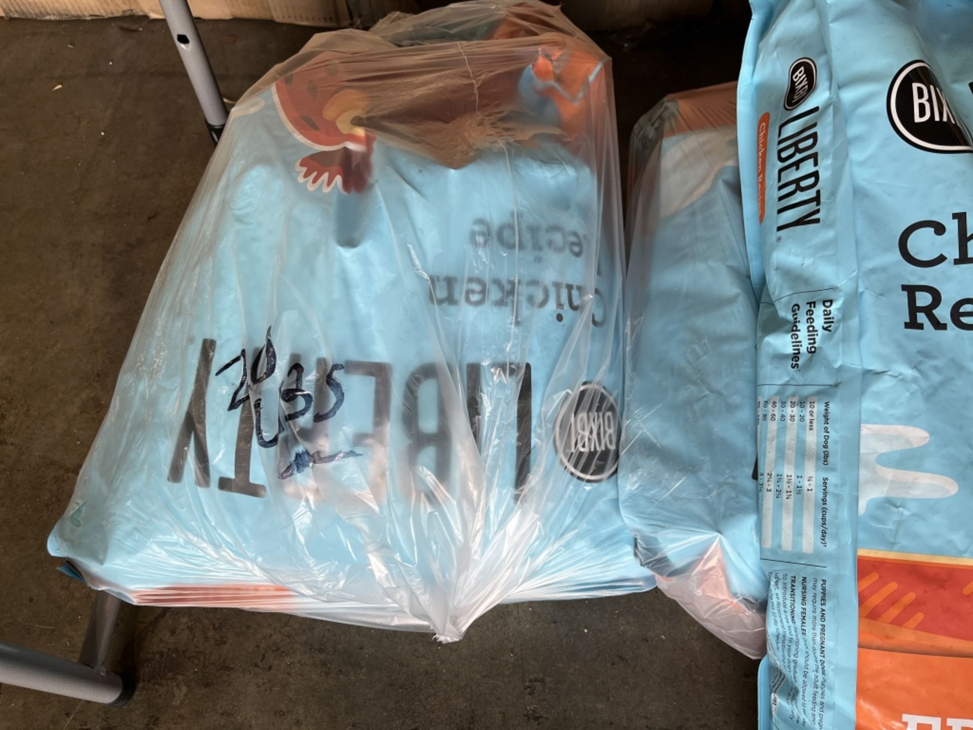 BIXBI LIBERTY DOG FOOD 22 LBS - Image 4 of 5