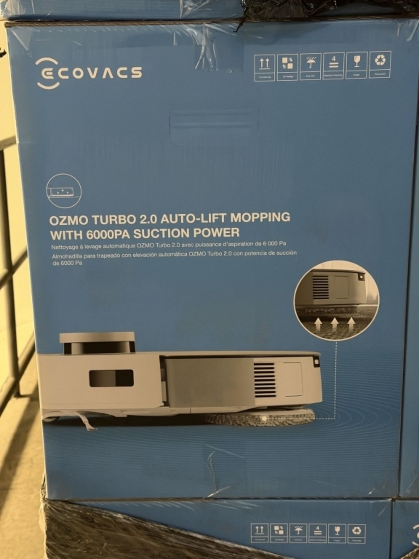 ECOVACS DEEBOT T20 OMNI ROBOT VACUUM AND MOP, NEW