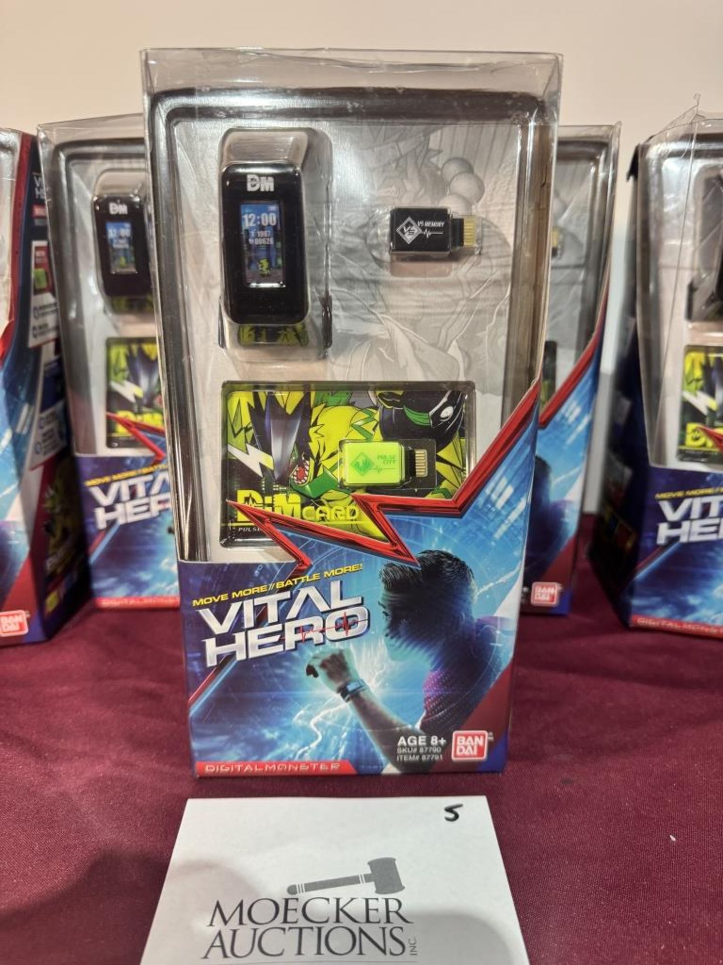 BAN DAI VITAL HERO DIGITAL MONSTER