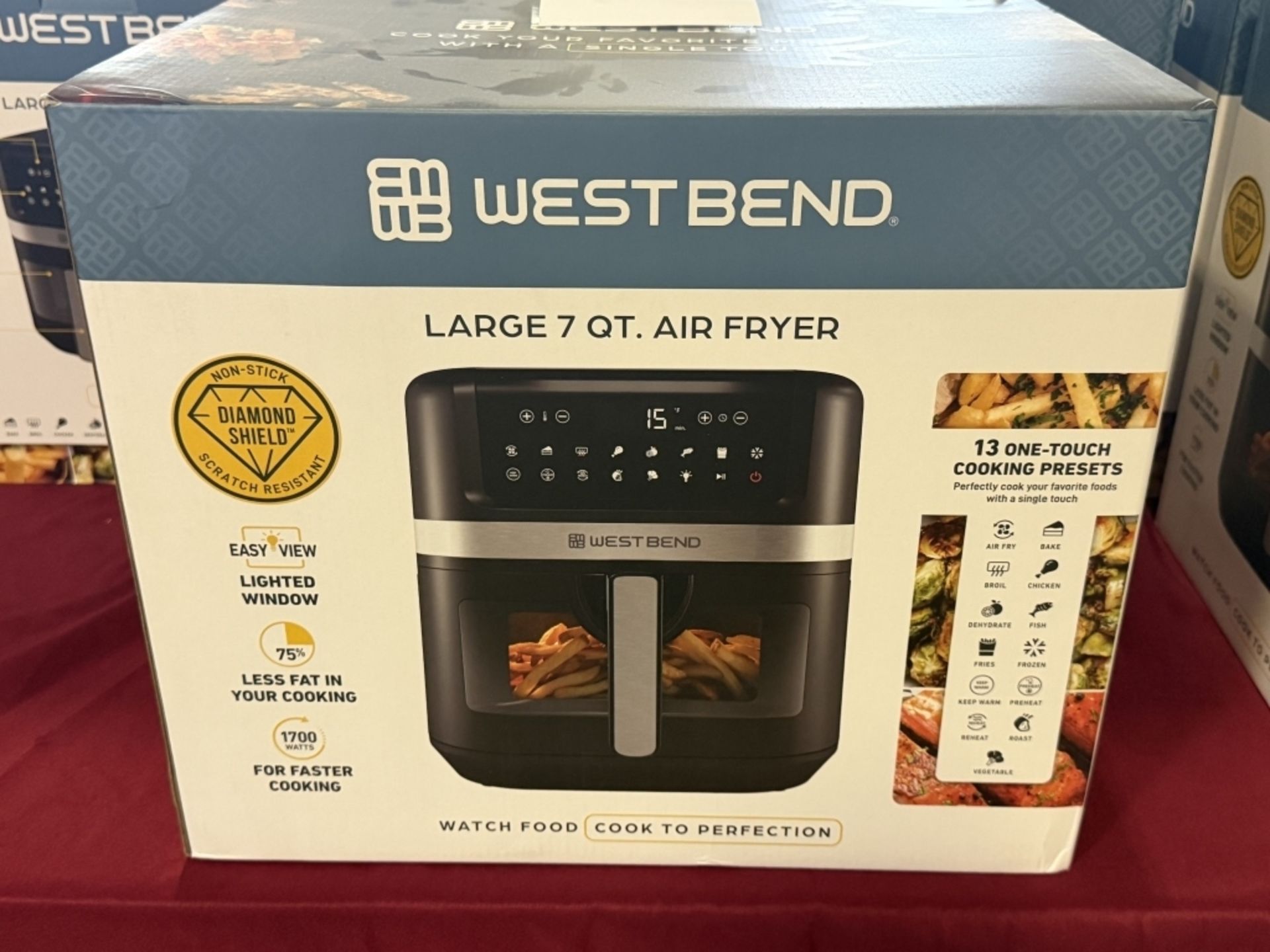 WESTBEND LARGE 7 QT. AIR FRYER, NEW