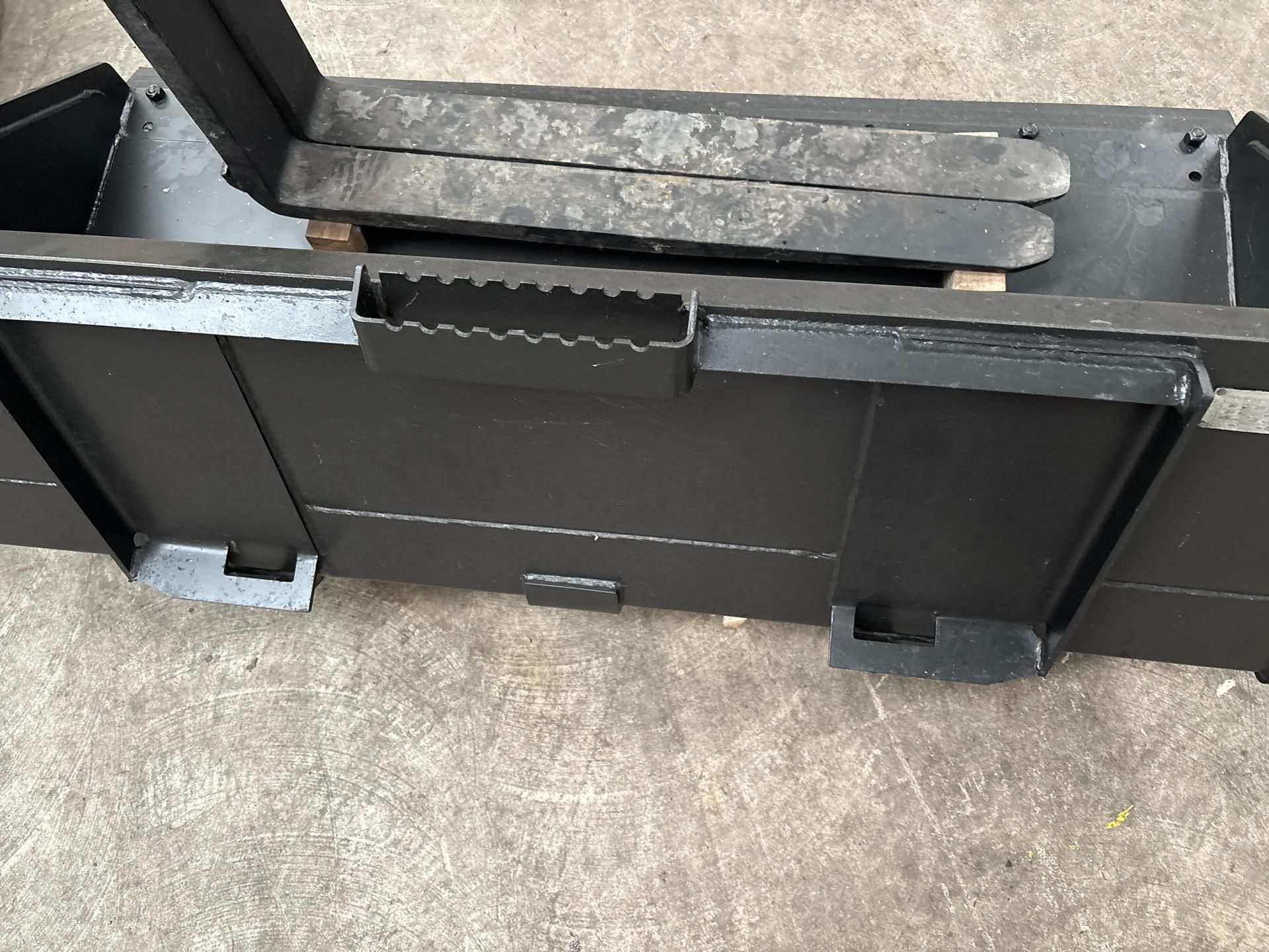 CAT 247kg Bucket - Image 7 of 8