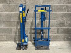 2T Furniture Movers A725809