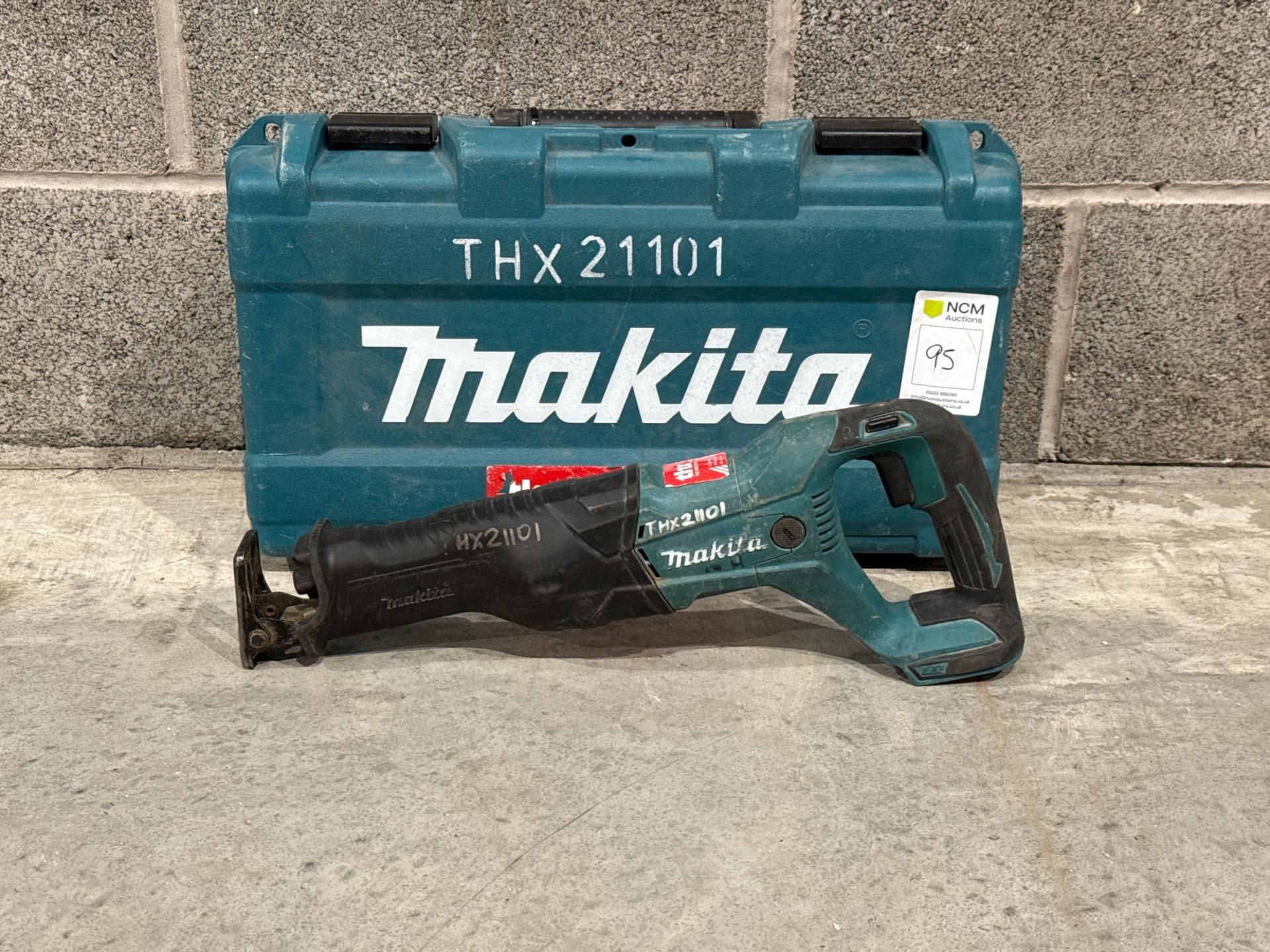 Makita Cordless Reciprocating Saw - Thx21101 - No Reserve - Image 2 of 5