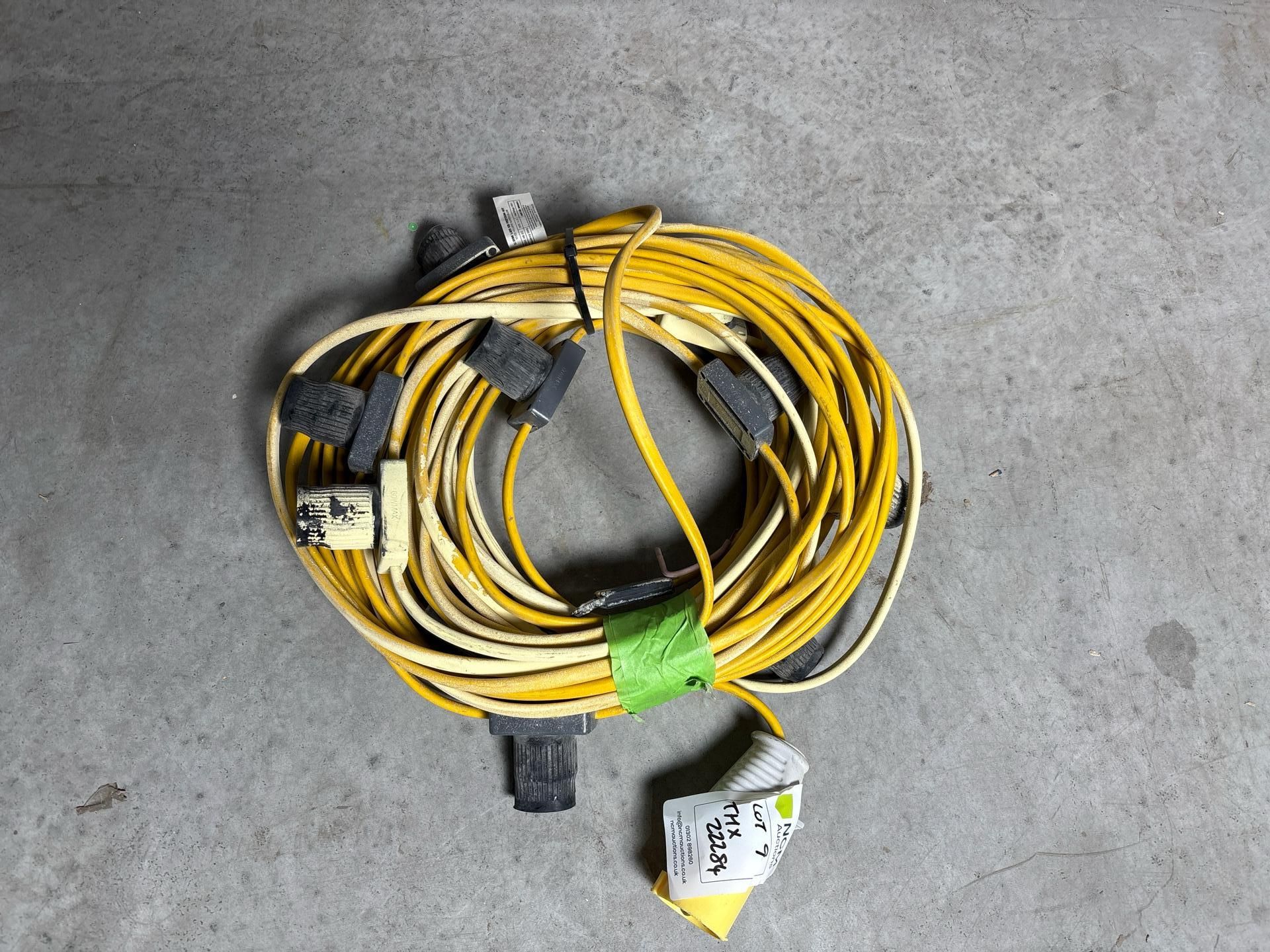 Festoon Light -THX22284 - No Reserve - Image 2 of 4