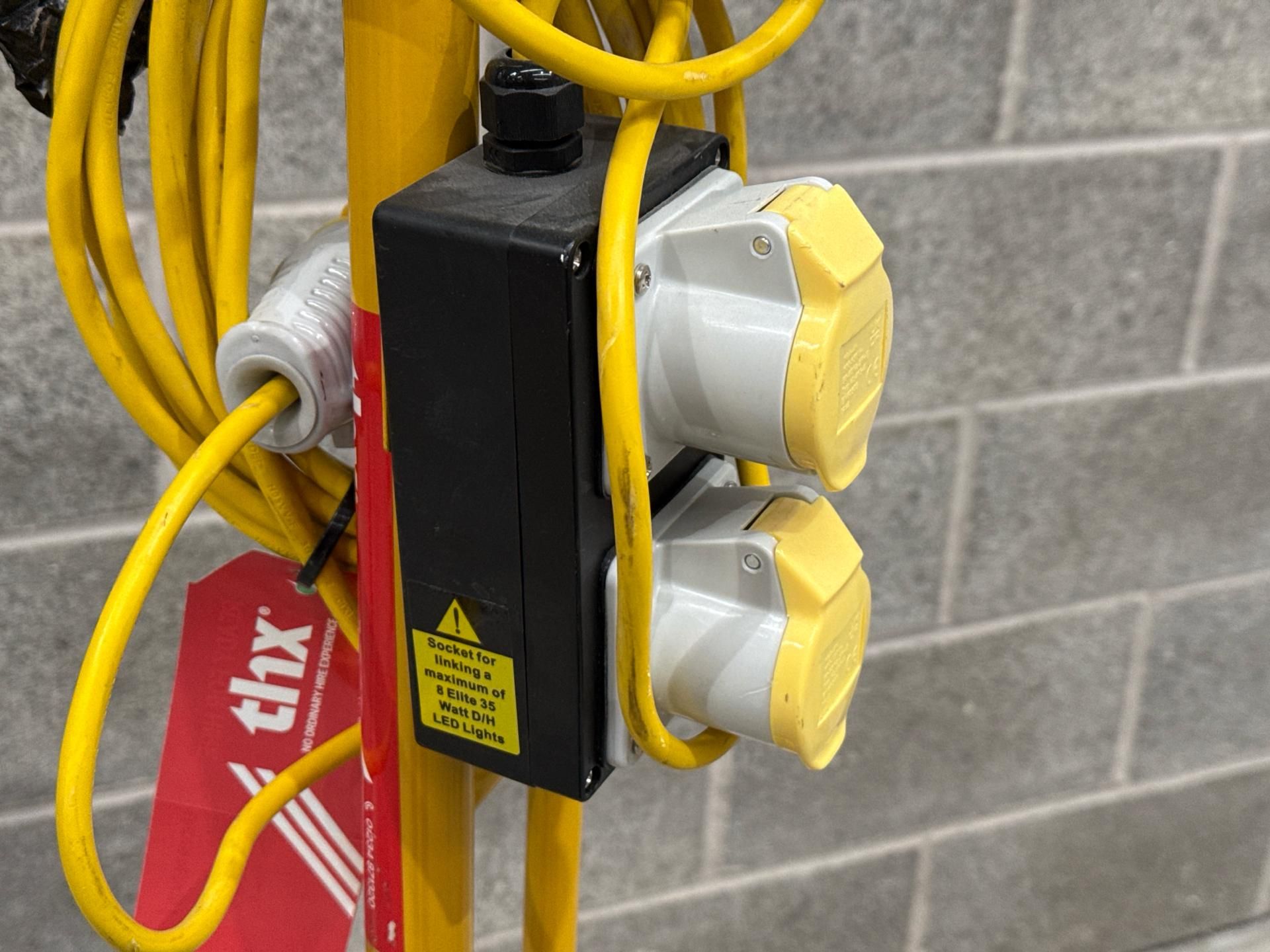 V Twin Head Led With Power Take Off - Thx23900 - No Reserve - Image 8 of 8