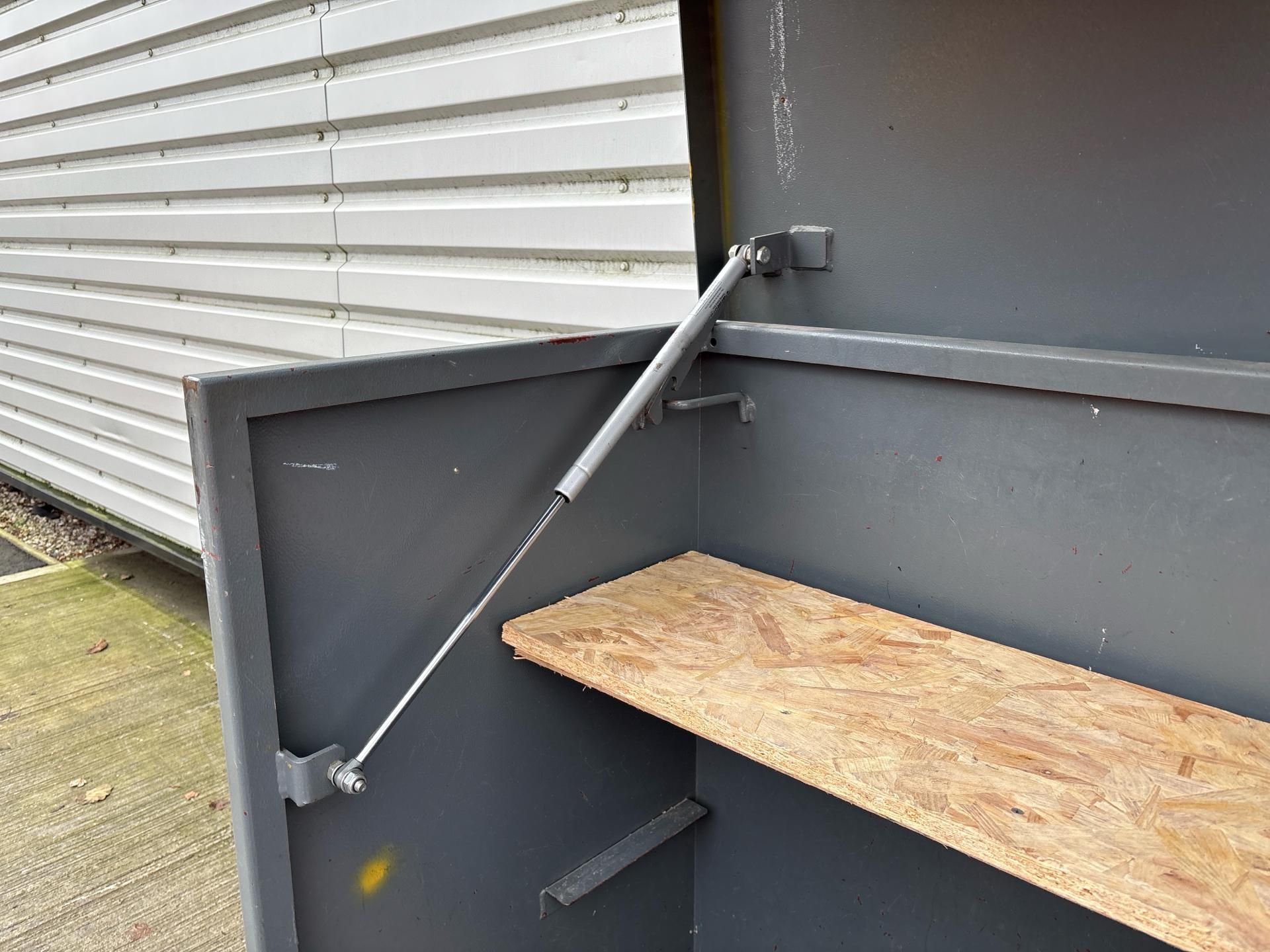 Wheeled Site Security Chest - Large. S/N: 177B-THX2636 - No Reserve - Image 4 of 9