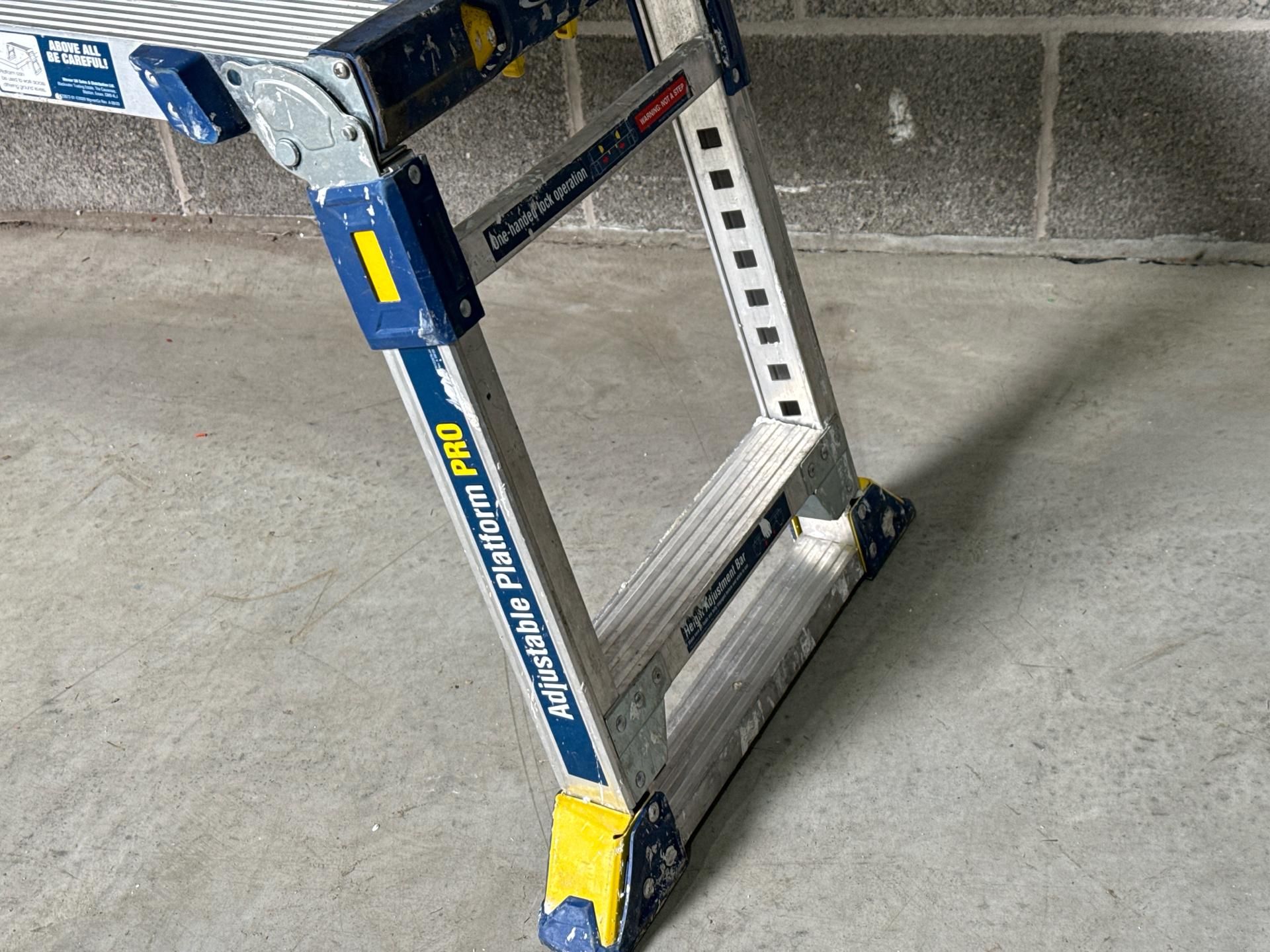 Werner Adjustable Platform Pro - THX15877 - No reserve - Image 4 of 5