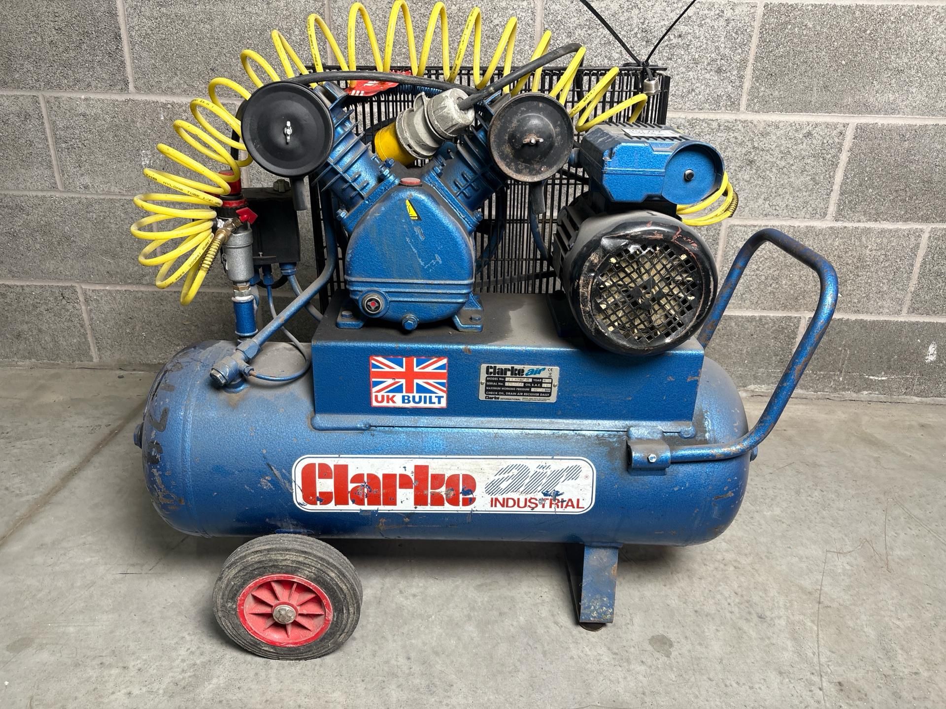 Clarke Air 14cfm Compressor - THX11479 - No Reserve - Image 2 of 7