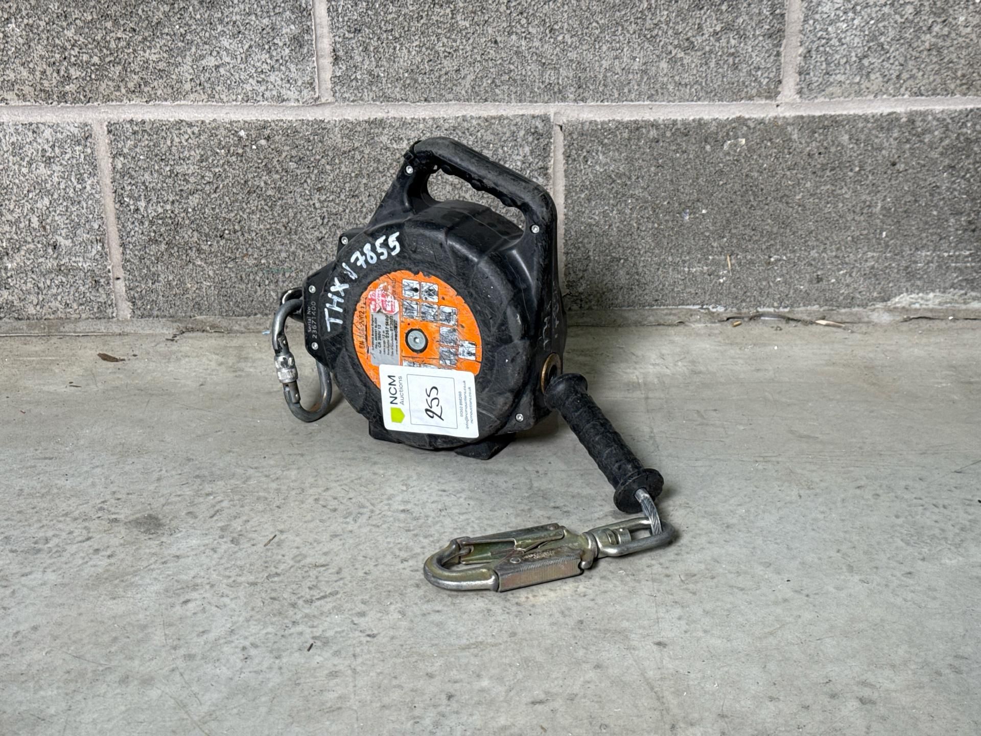 G-Force Fall Arrest Block - THX17855 - No Reserve