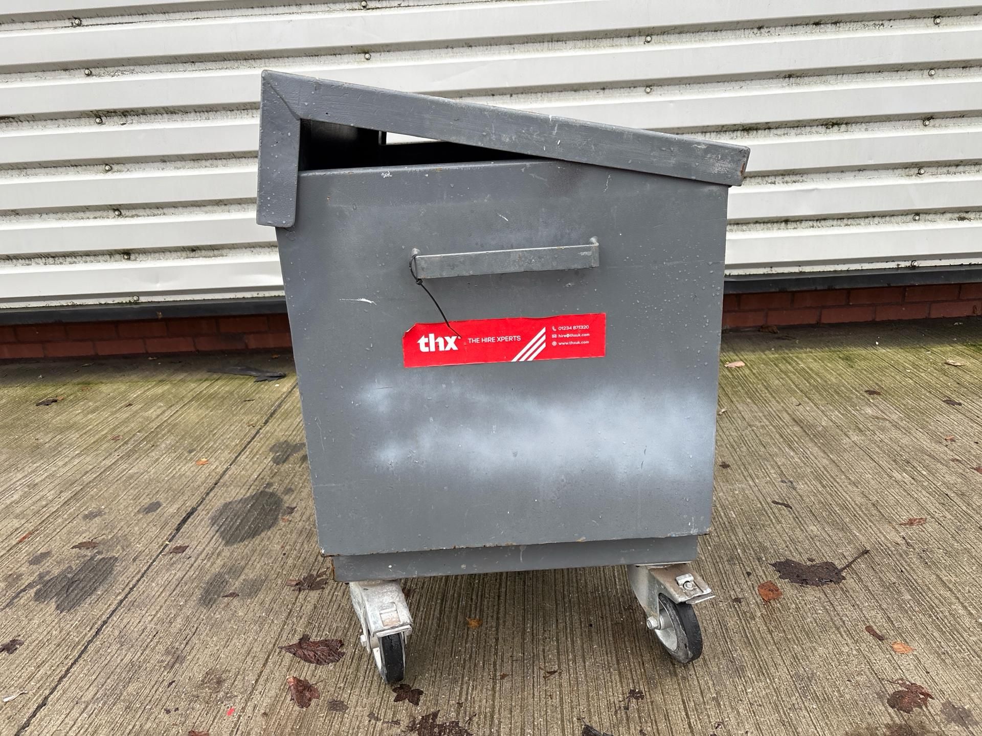 Wheeled Site Security Chest - Medium. S/N: 138-THX3757 - No Reserve