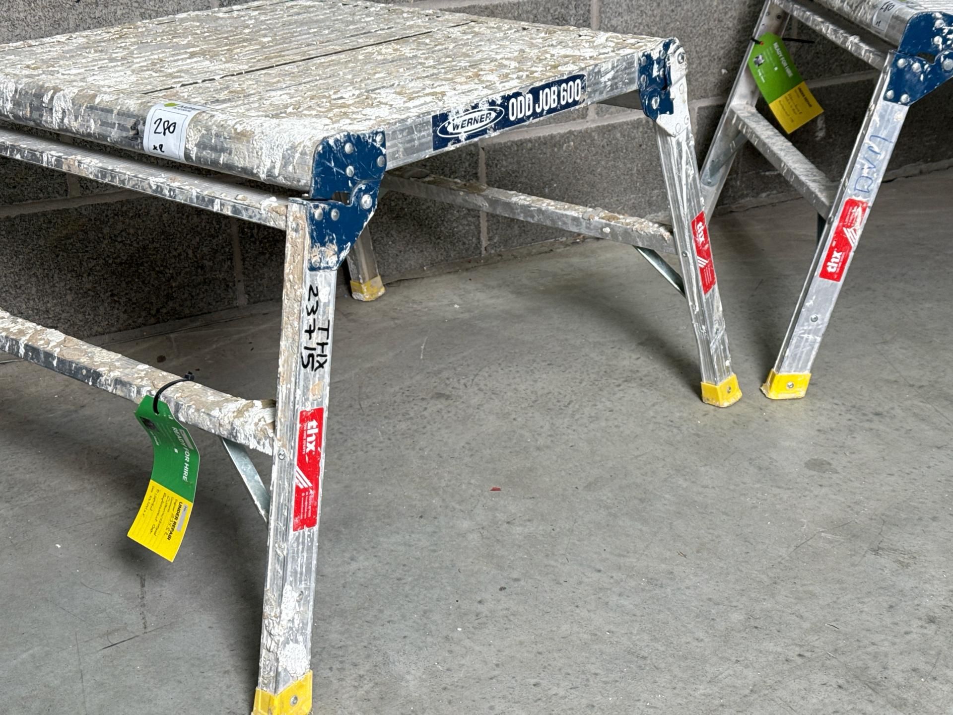 Werner Odd Job 600 Aluminium Step Ups x2 - THX23715 - THX23530 - No Reserve - Image 2 of 4