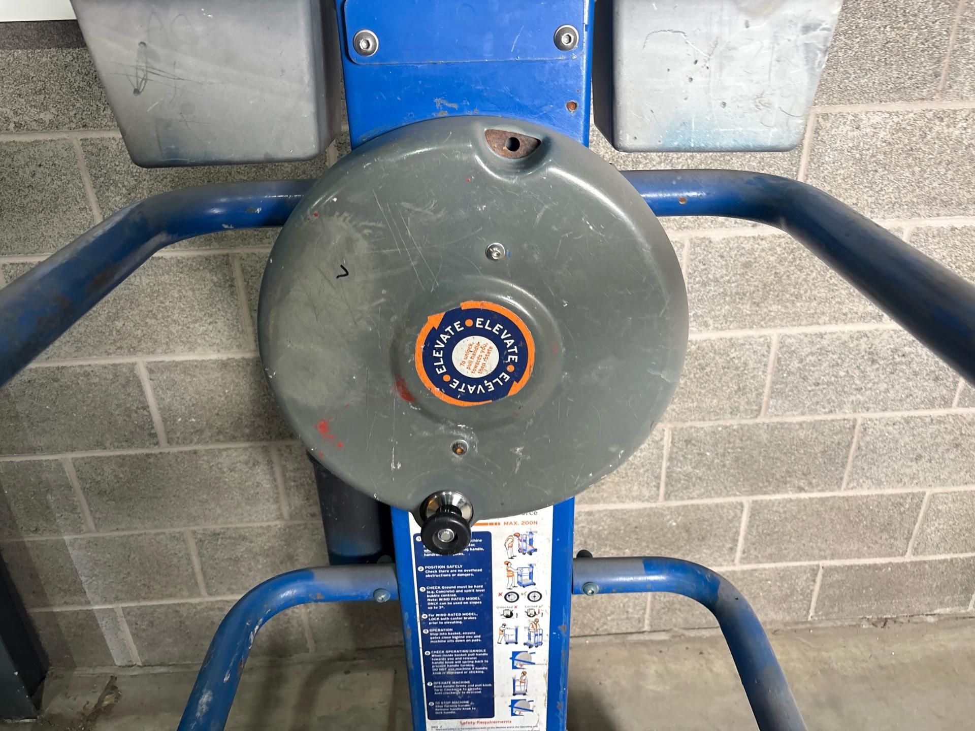 Peco Lift Work Platform - THX5882 - No Reserve - Image 6 of 11