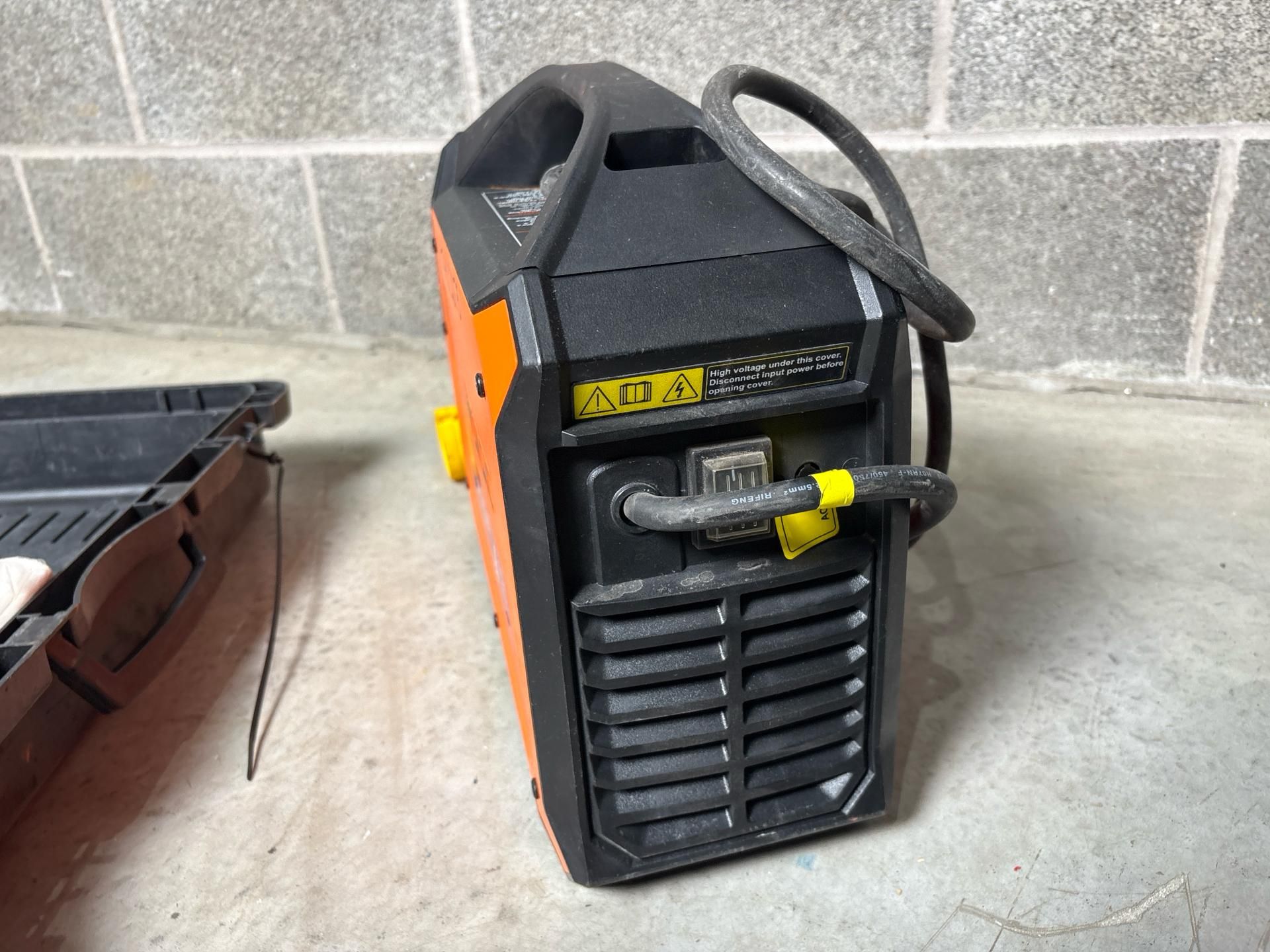 A Mma Inverter Welder 110V. S/N: Ab22707-THX20175 - No Reserve - Image 3 of 8