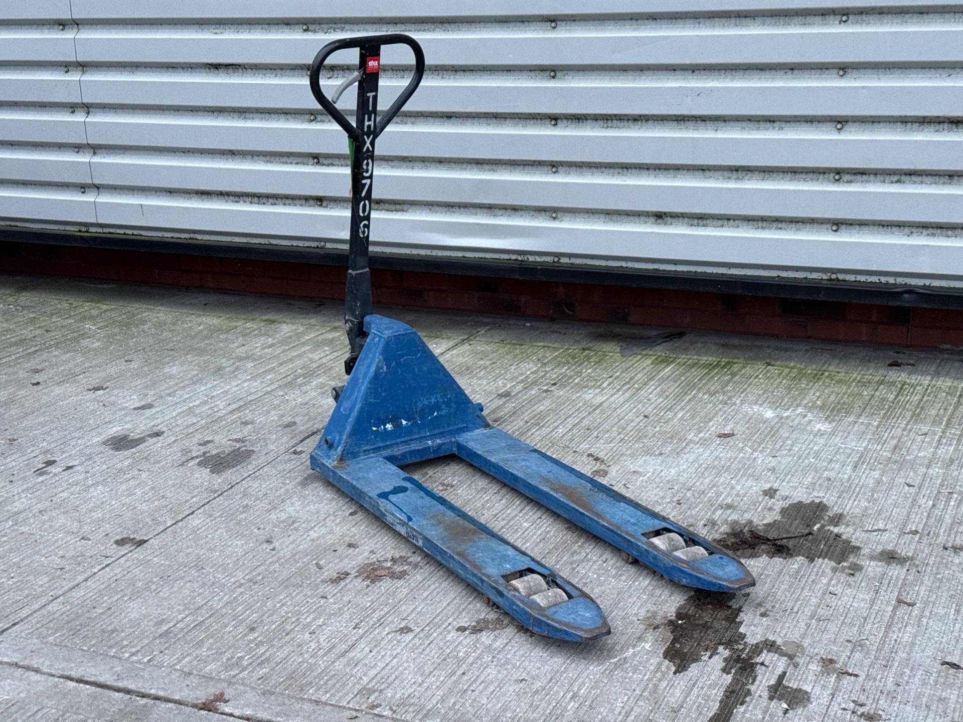 Pallet Truck - THX9706 - No reserve