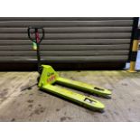 Manual Pallet Truck THX20809 - No reserve