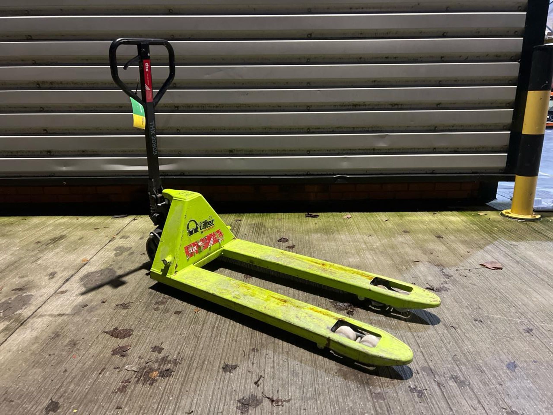 Manual Pallet Truck THX20809 - No reserve