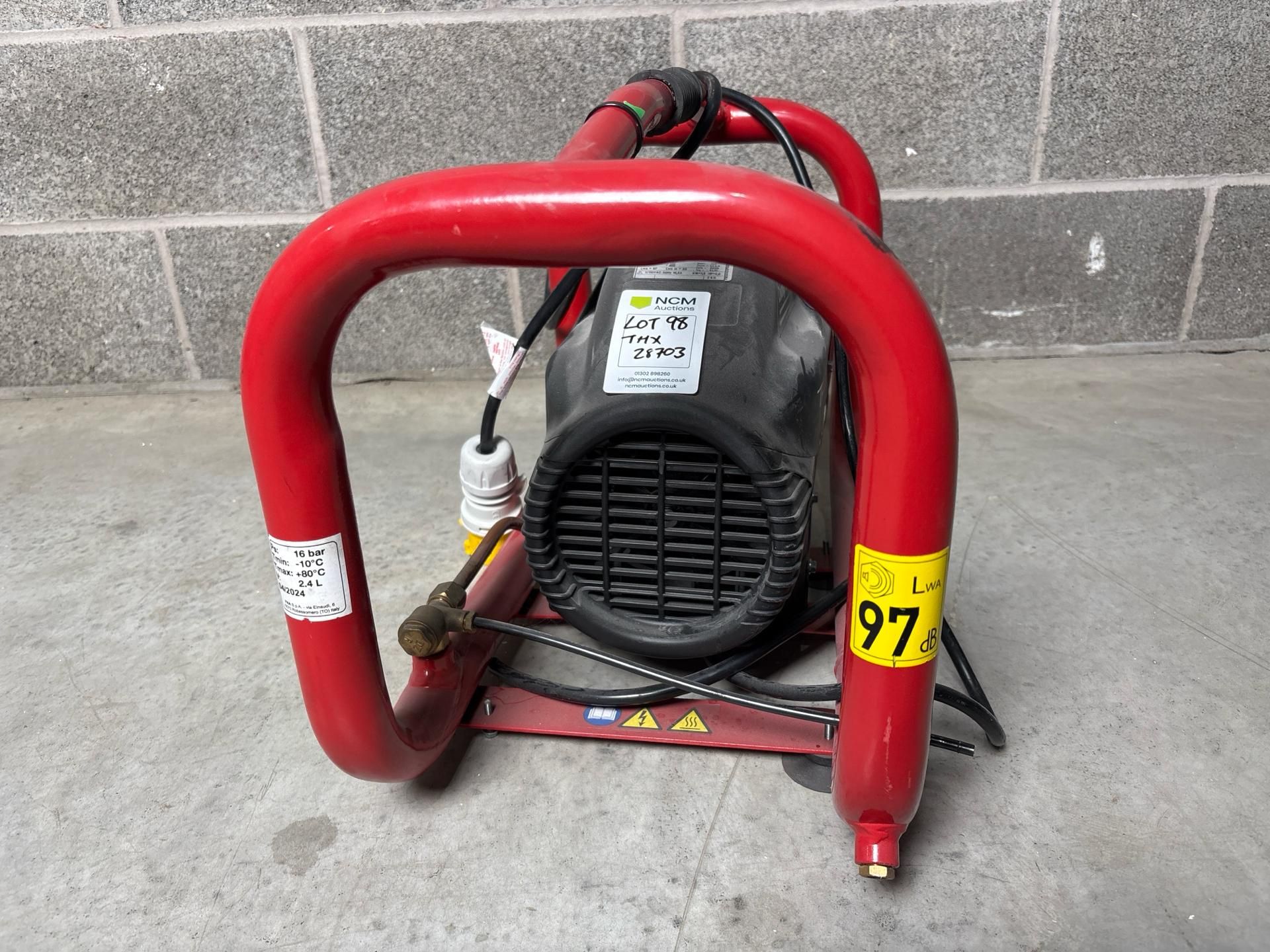 Clarke Champ Air Cfm Air Compressor - THX28703 - No Reserve - Image 7 of 8