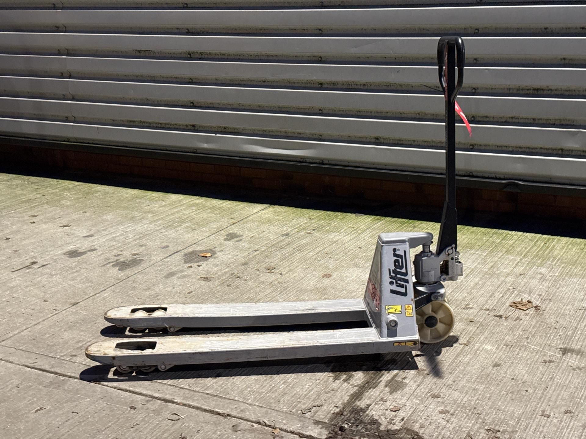 Lifter Grey Pallet Truck - THX25699 - No Reserve