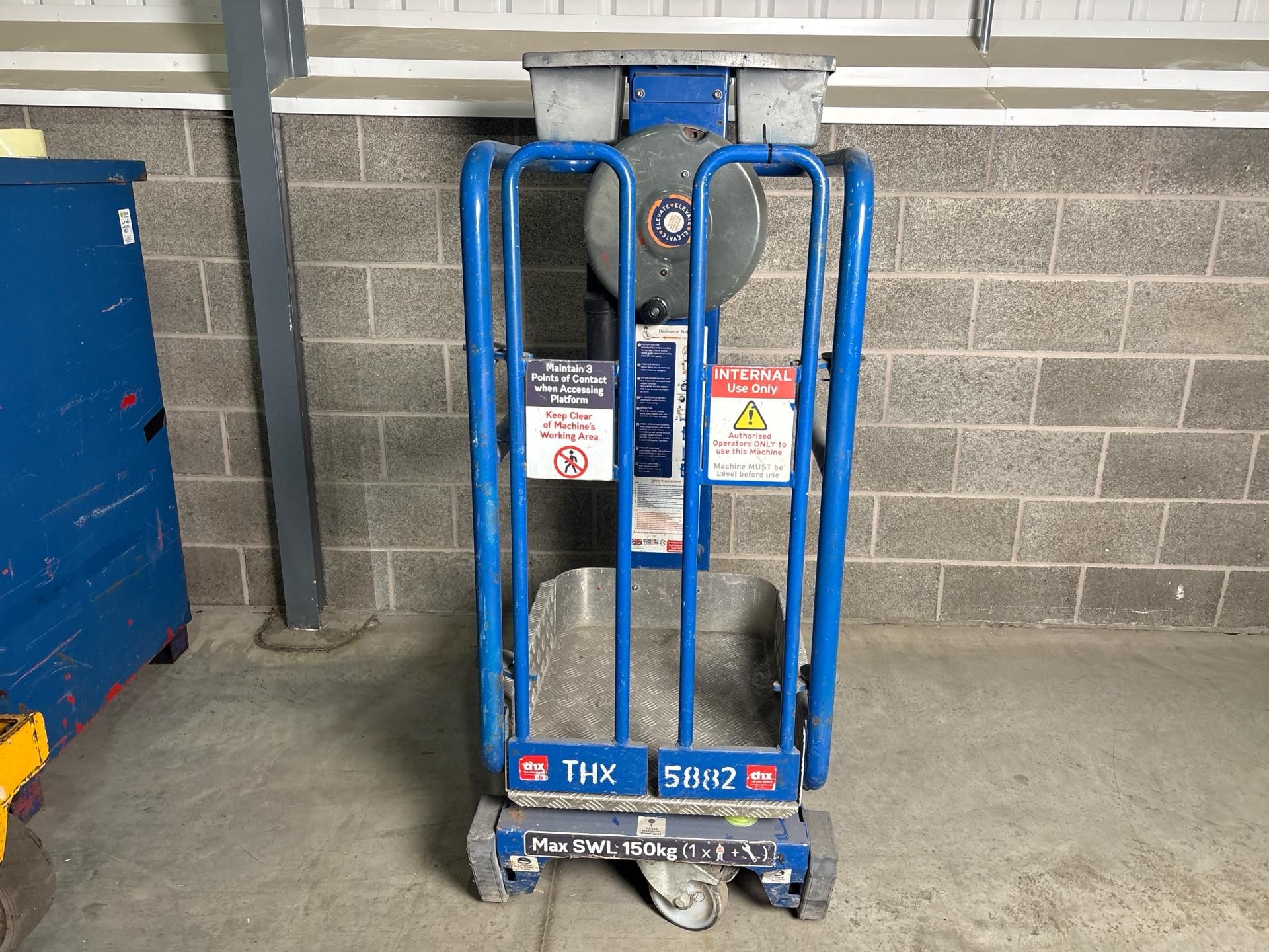 Peco Lift Work Platform - THX5882 - No Reserve - Image 5 of 11