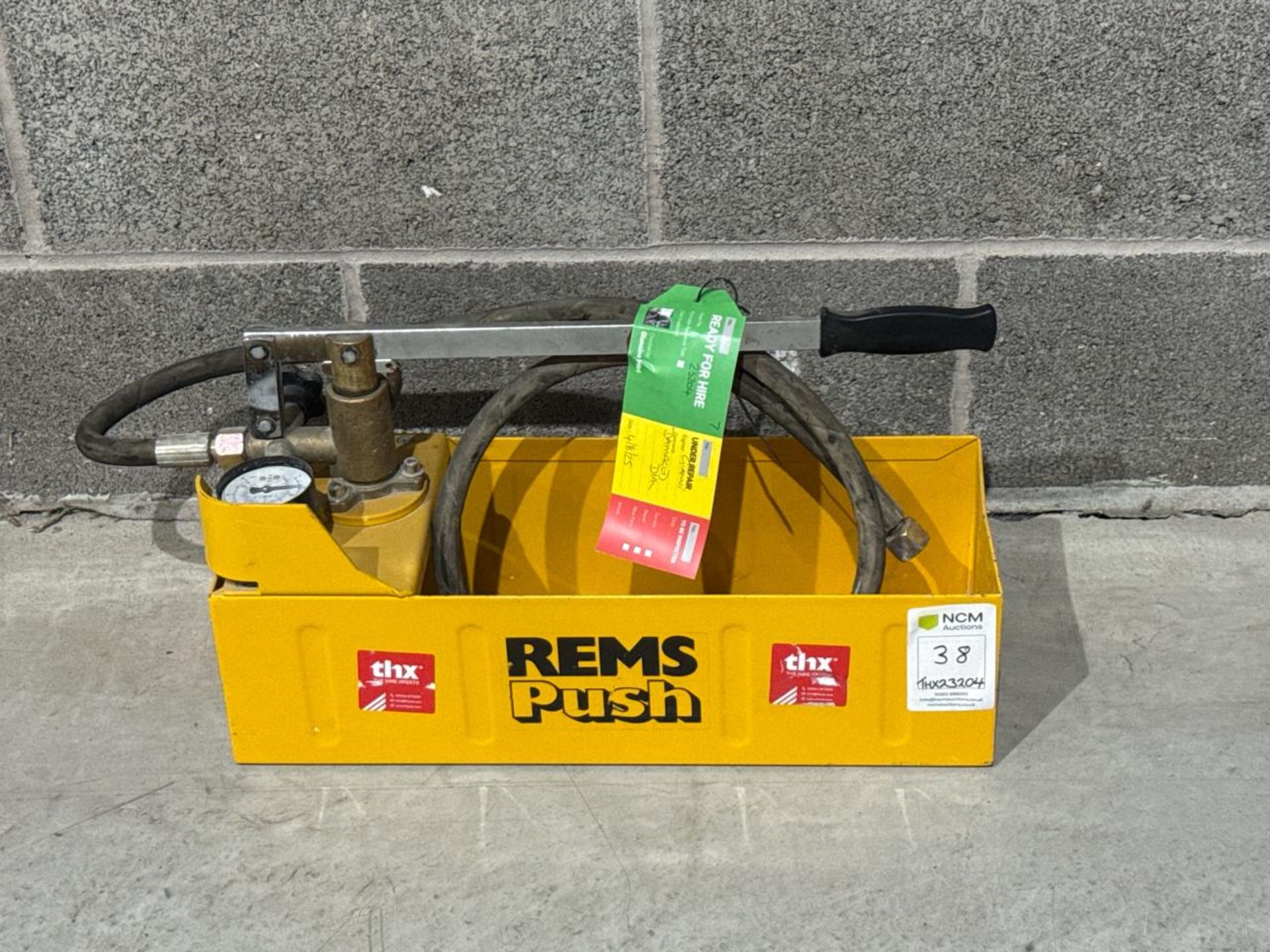 Rems Push Manual Pressure Test Pump. S/N: Blank-THX23204 - No Reserve